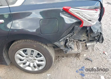 2016 Nissan Altima 2.5/2.5 S/2.5 Sl/2.5 Sr/2.5 Sv z USA, uszkodzony, nr VIN 1N4AL3AP8GC254112